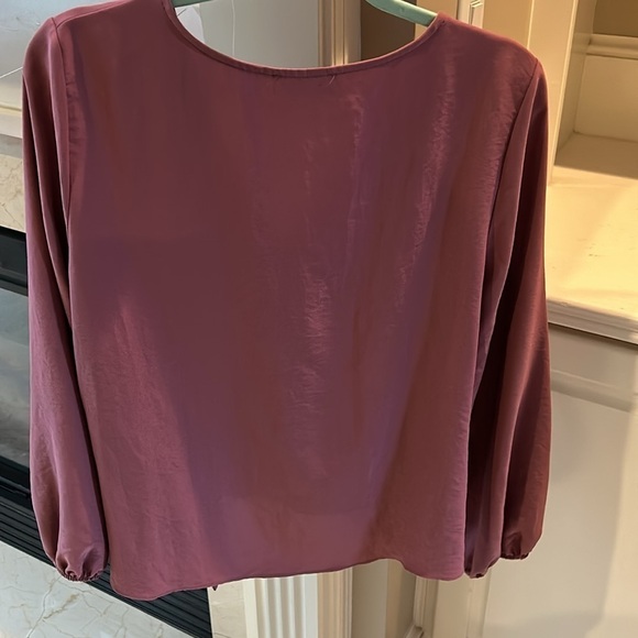 Everly Long Sleeve Faux Wrap Dusty Rose Blouse Size Medium - Picture 5 of 6